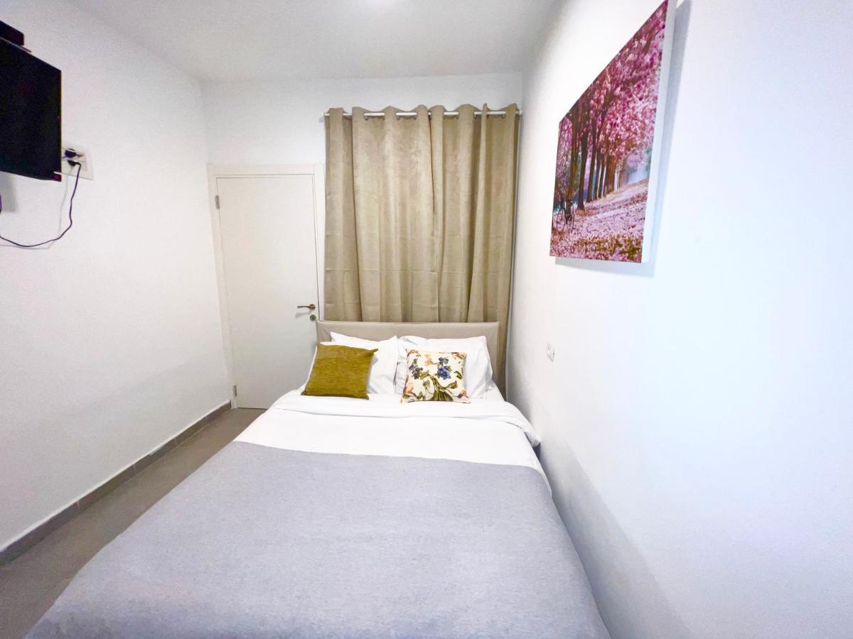 Aspentlv - Hacarmel Market Apartments & Studios Tel Aviv Buitenkant foto