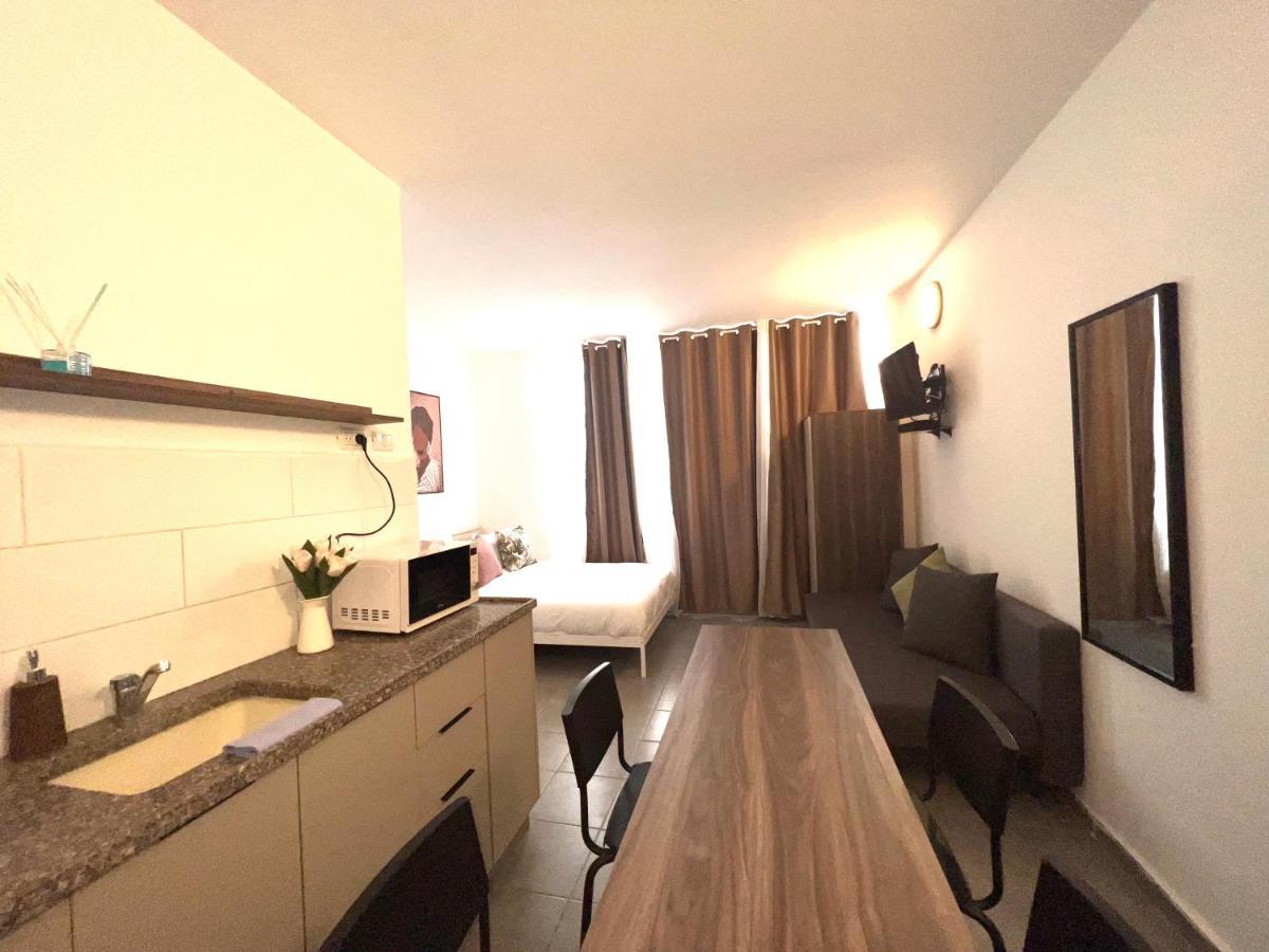 Aspentlv - Hacarmel Market Apartments & Studios Tel Aviv Buitenkant foto