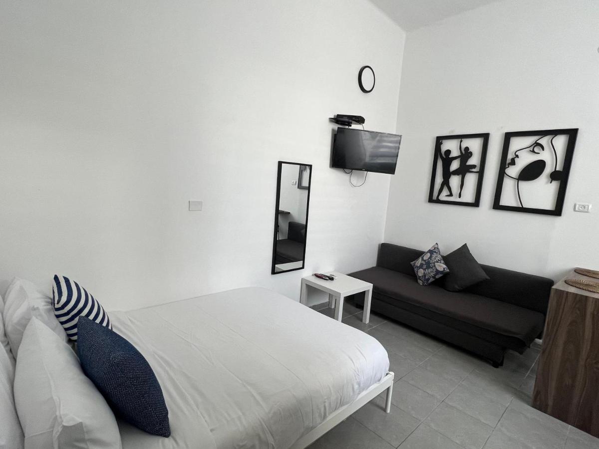 Aspentlv - Hacarmel Market Apartments & Studios Tel Aviv Buitenkant foto